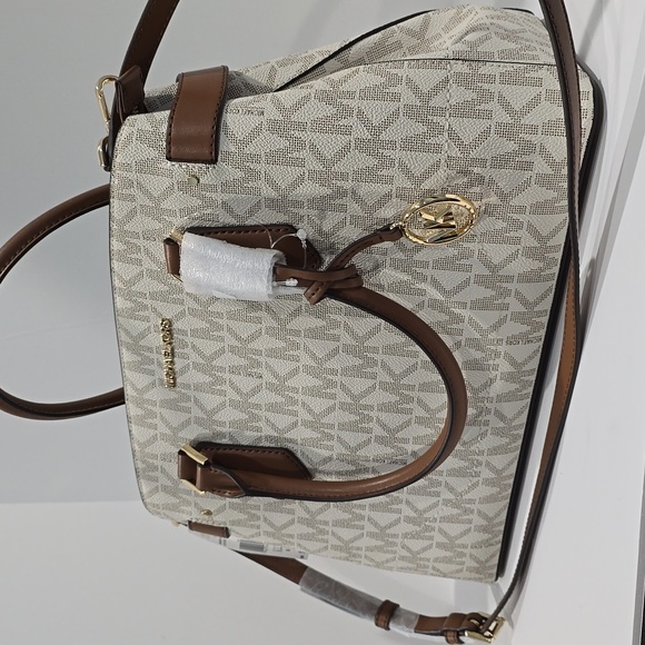 $270 OFF ✅ Michael Kors LYNN Large EW Satchel Bags - 4 COLORS ✨ YOUR CHOICE NWT - Picture 8 of 16